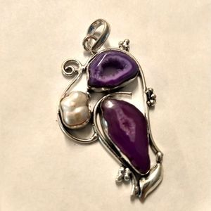Purple Sunquartz and Pearl Pendant 925 made in India.